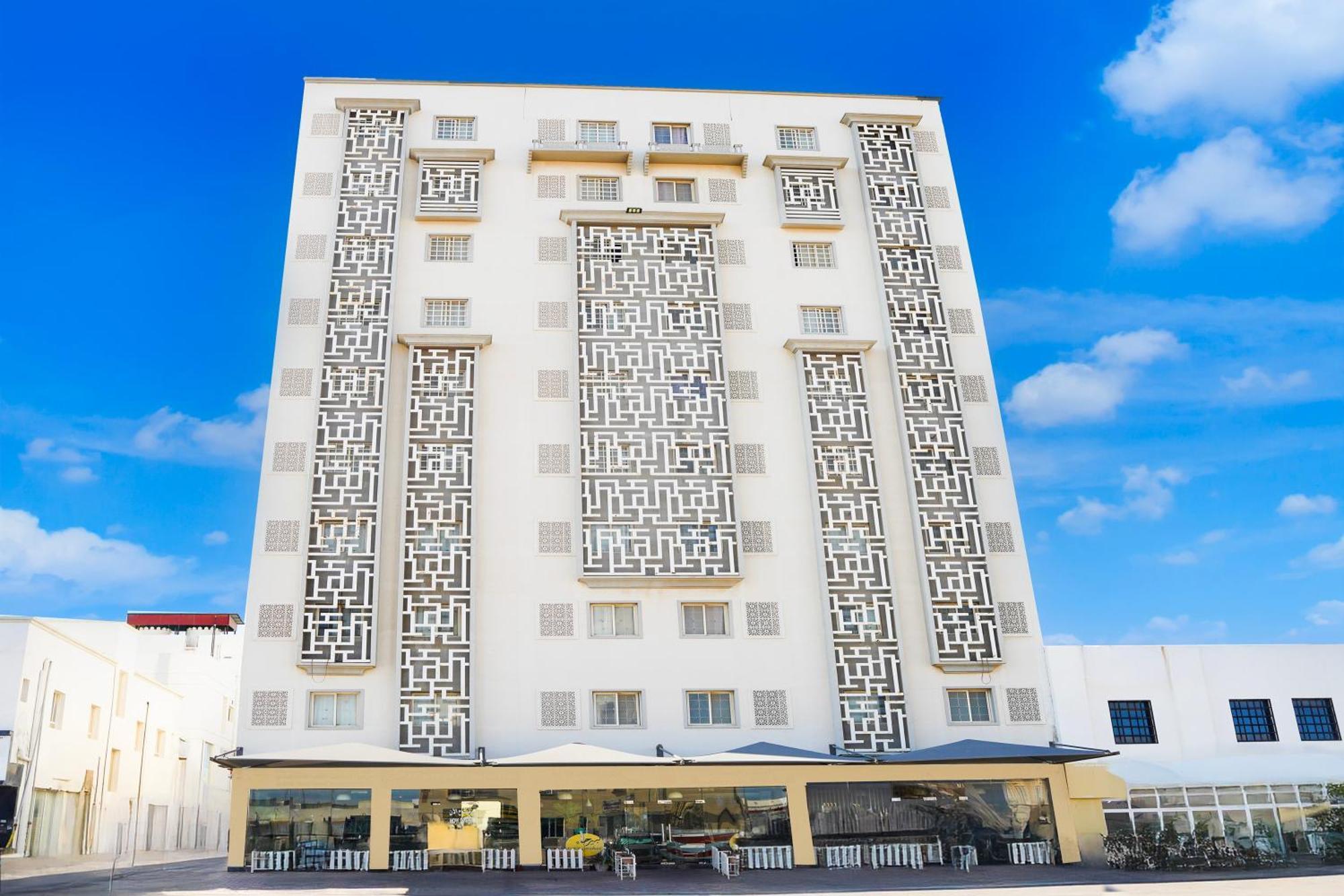 זאב Al Bayrahaa Hotel Apartments מראה חיצוני תמונה